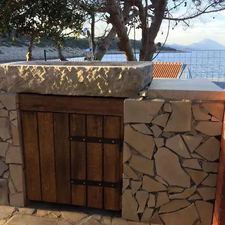 In 41896 Mali Lošinj