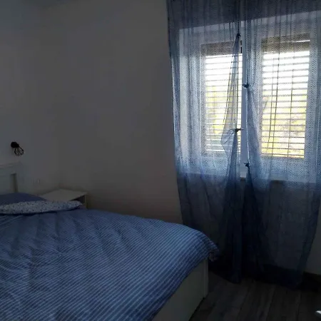 In 41896 Apartamento